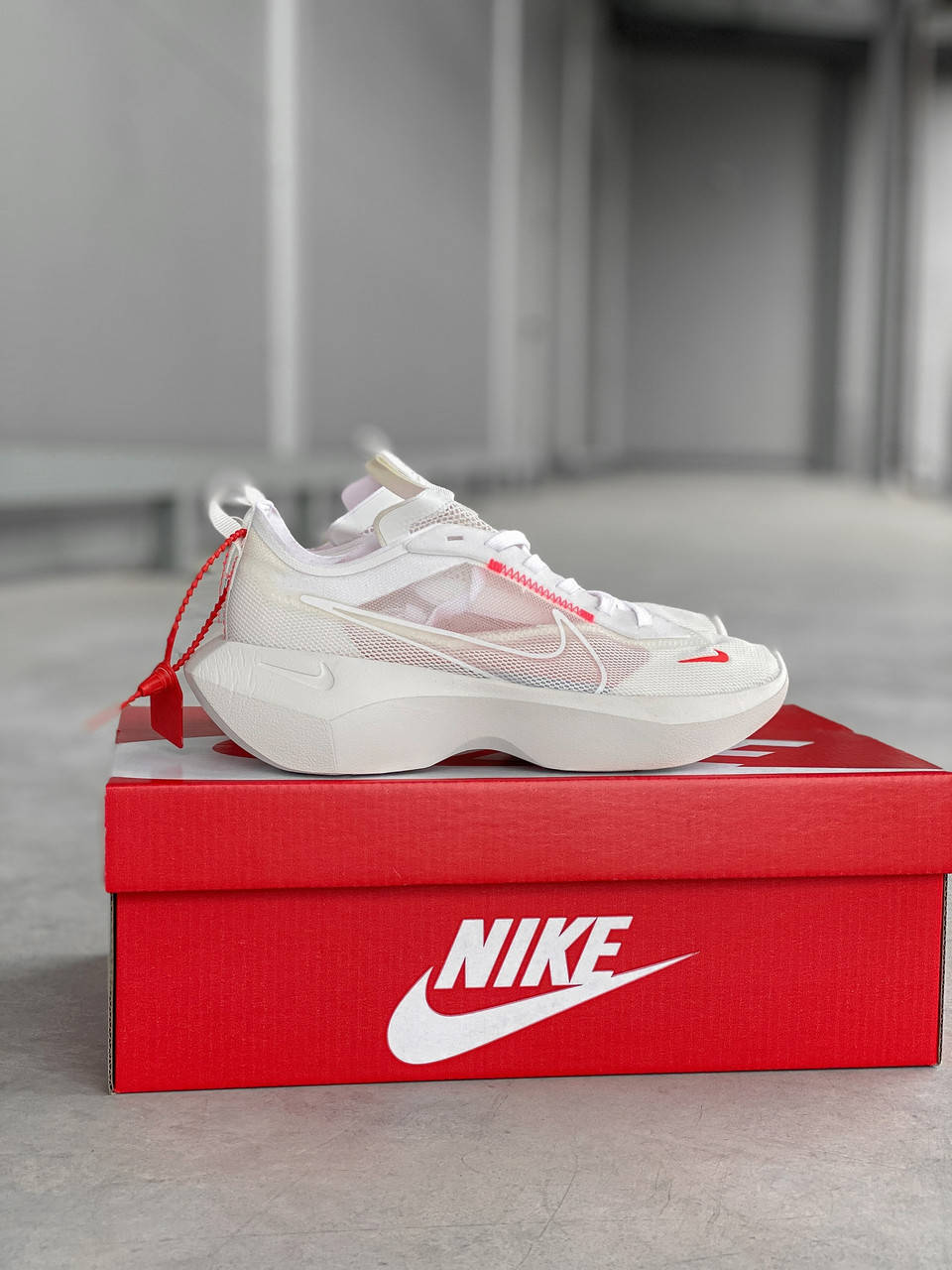 

Стильные женские кроссовки Nike Vista Lite 39 (25 см)