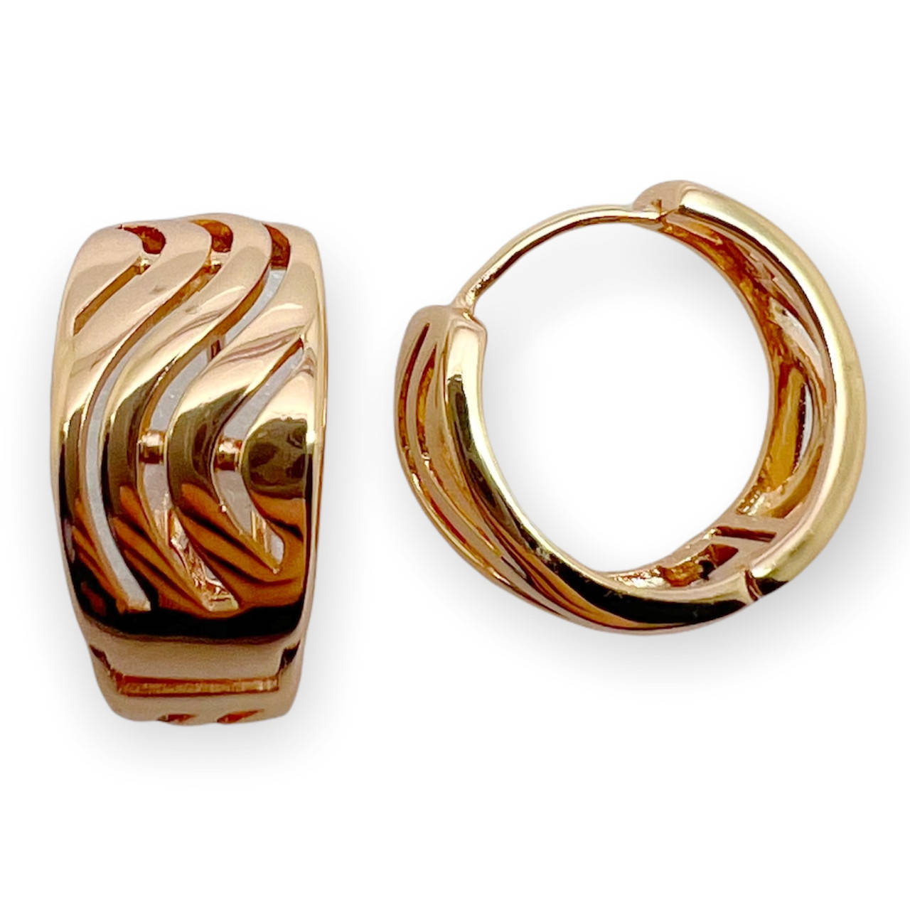 

Красивые серьги . Xuping. 18k
