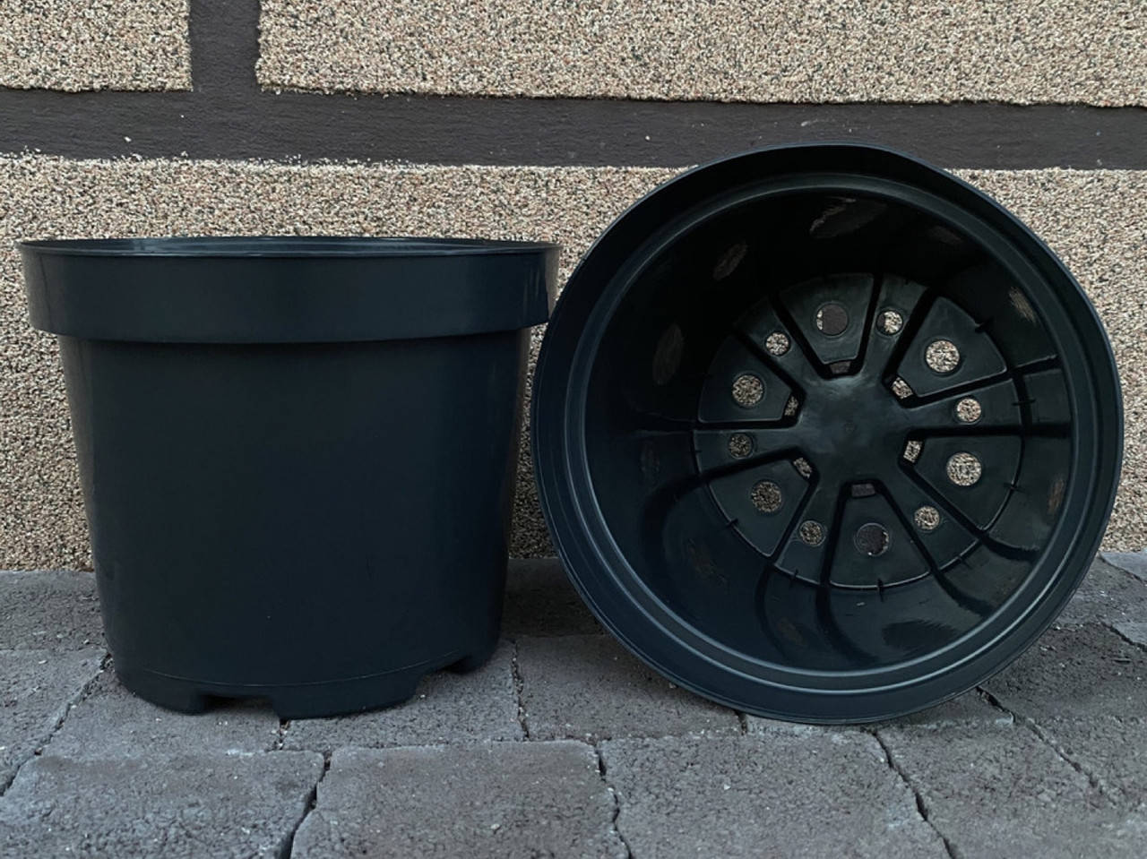 

Горшок для цветов KLODA 3L
