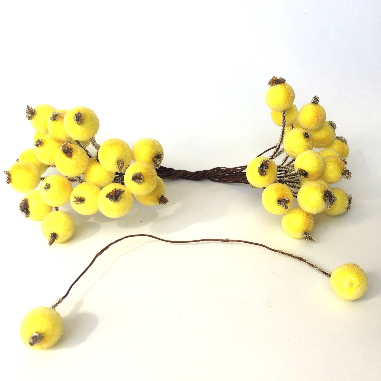 

Ягоды на проволоке Сахарные 40ягод . Цвет желтый