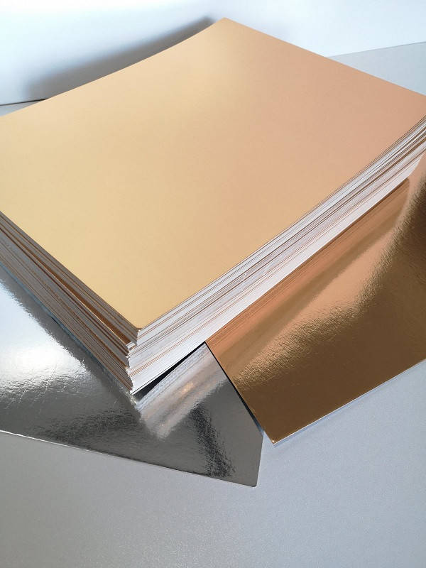 

Подложка для торта 30*40..Золото/серебро