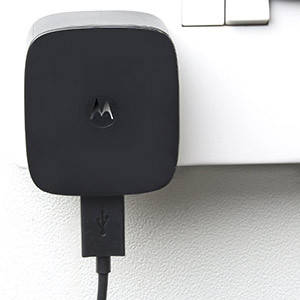 

Сетевое зарядное устройство MOTOROLA SSW-2680BR USB 5V 1.6A зарядка, Черный