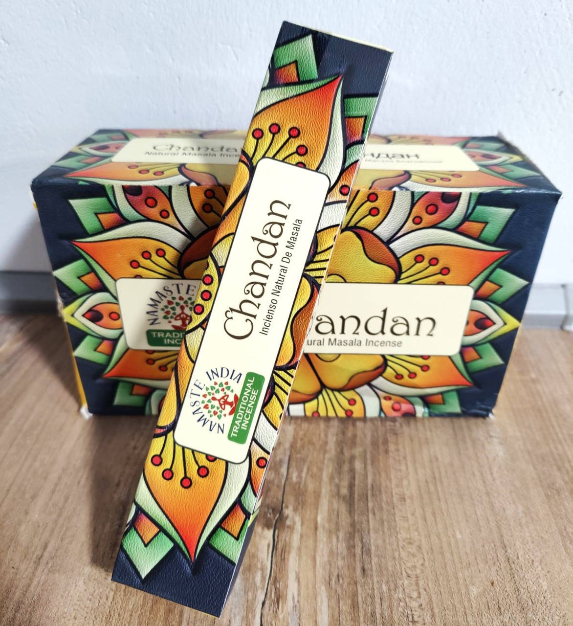 

Пахощі Orkay Fragrance Chandan 15шт масальні, Аромапалочки благовония Оркей с ароматом Сандала, Аюрведа Здесь