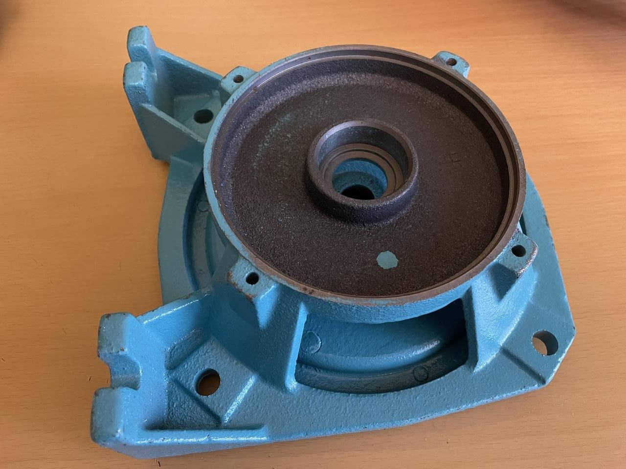 

Опорный фланец (щит-фланец) JET