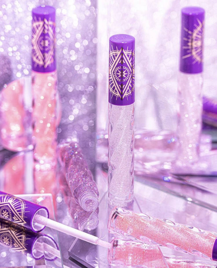 

Блеск для губ Vivienne Sabo CRISTAL