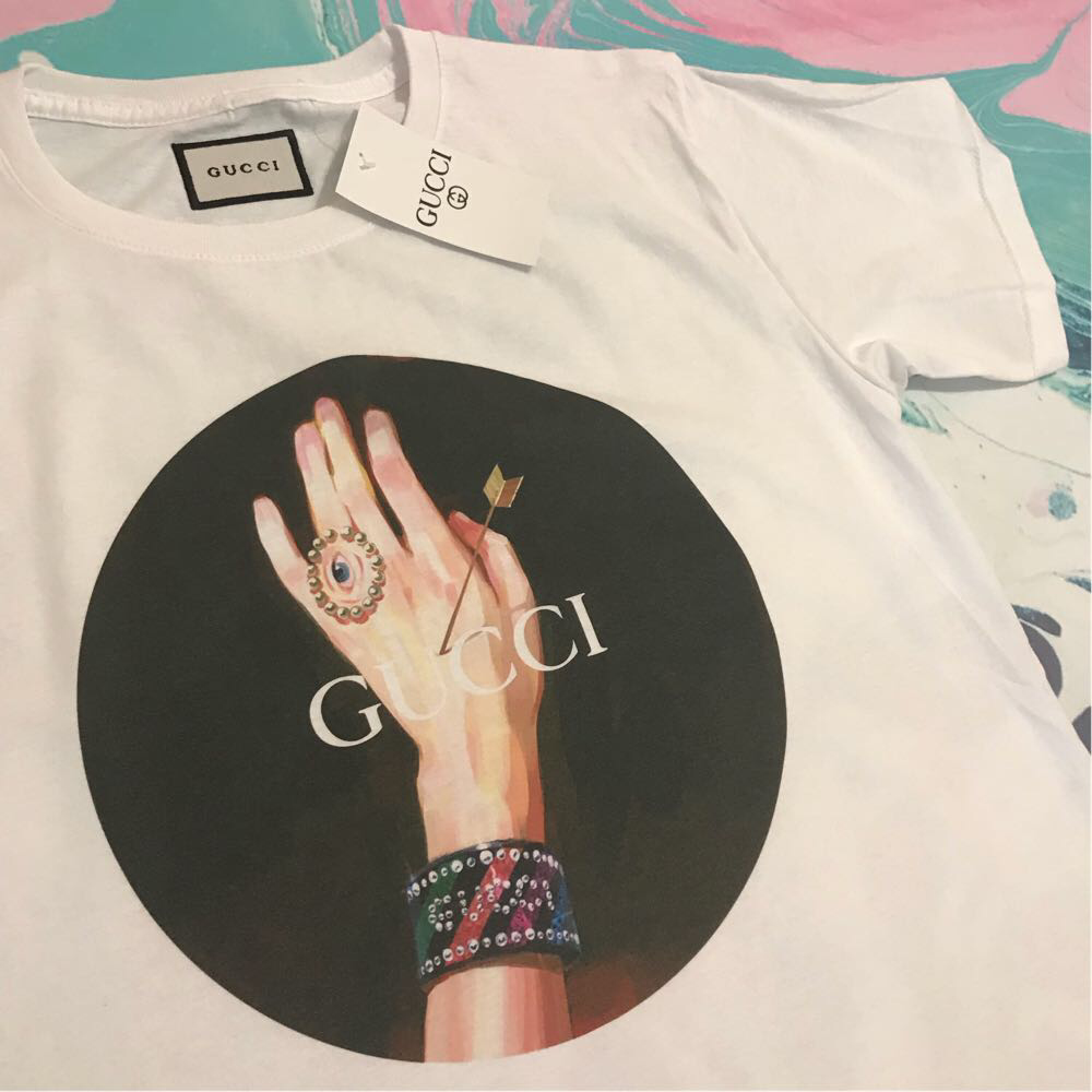 

Gucci. Классная белая футболка. Бирки