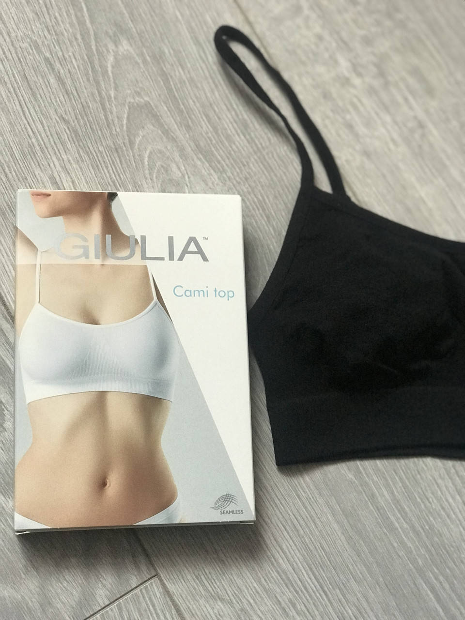

БЕСШОВНЫЙ ТОП Giulia р. S/M - L/XL S/M, Черный