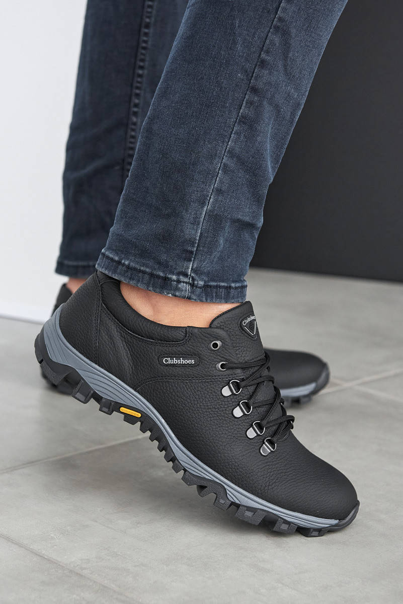 

Мужские кроссовки кожаные весна/осень черные Clubshoes К7, Черный