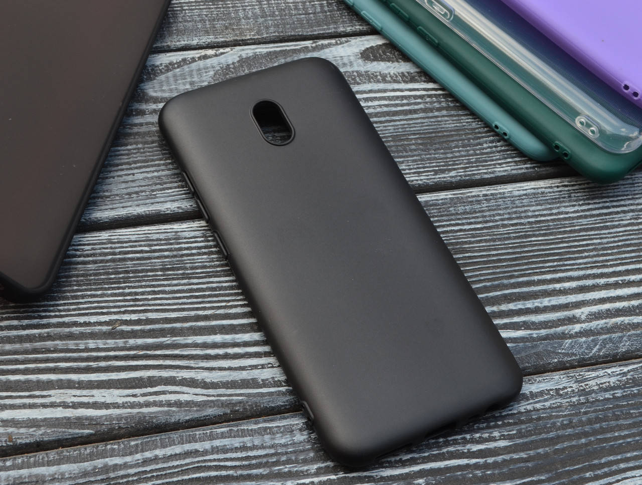 

Матовый силиконовый чехол для Xiaomi Redmi 8A Черный