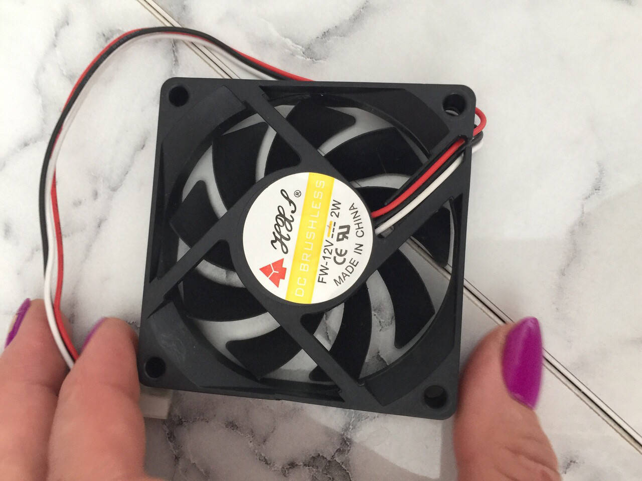 

Кулер 12v 3 pin 70mm 70*70*15mm вентилятор для компьютера