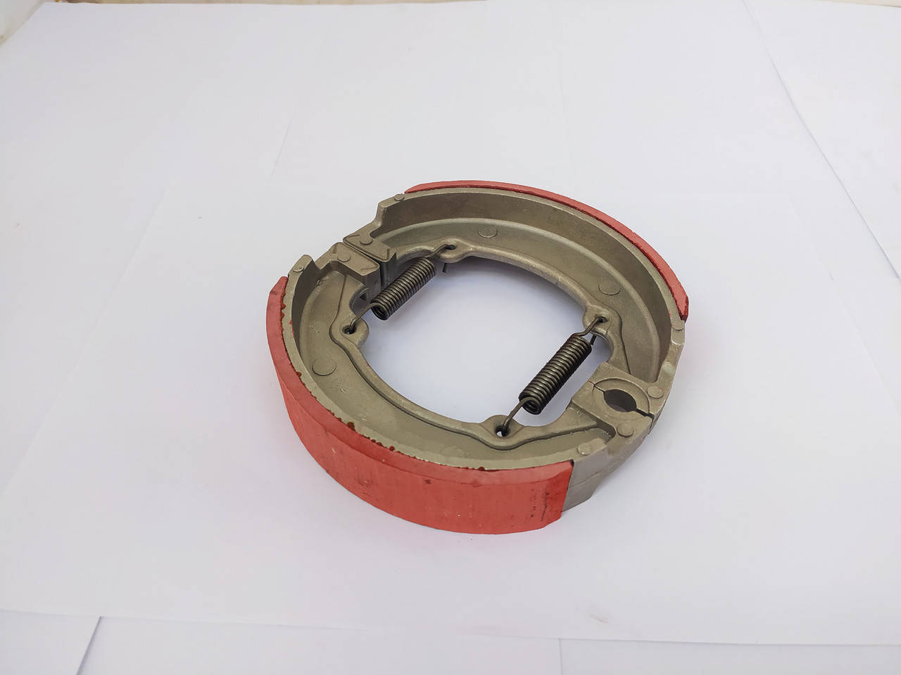 

Колодки тормозные (барабан) муравей