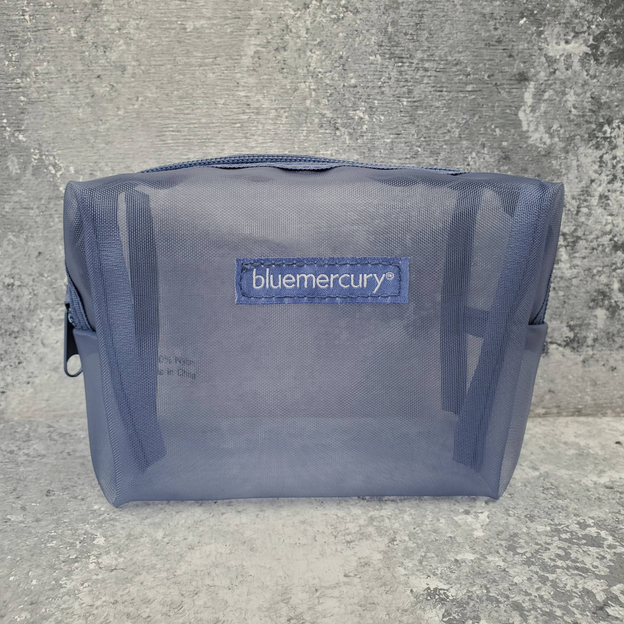 

Косметичка Bluemercury