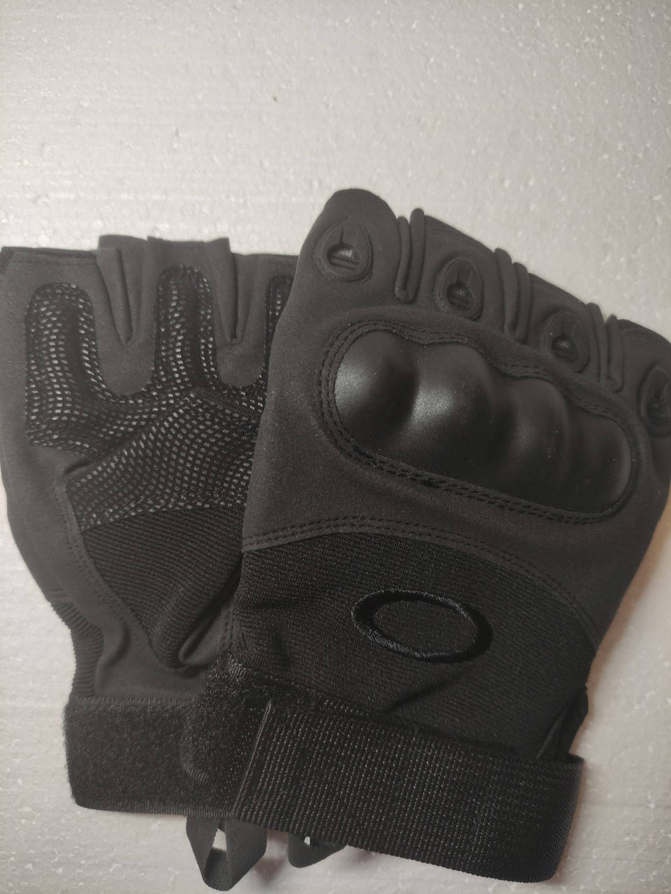 

Тактические перчатки Oakley безпалые цвет чорный размер L