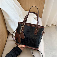 Женская сумочка на плечевом ремне с ручками черная из экокожи стильная сумка через плечо из кожзаменител