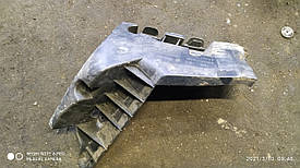 Кронштейн бампера заднього правий Рено Кліо 3 б / в