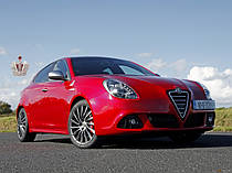 Автоскло Alfa Romeo Giulietta 2010-