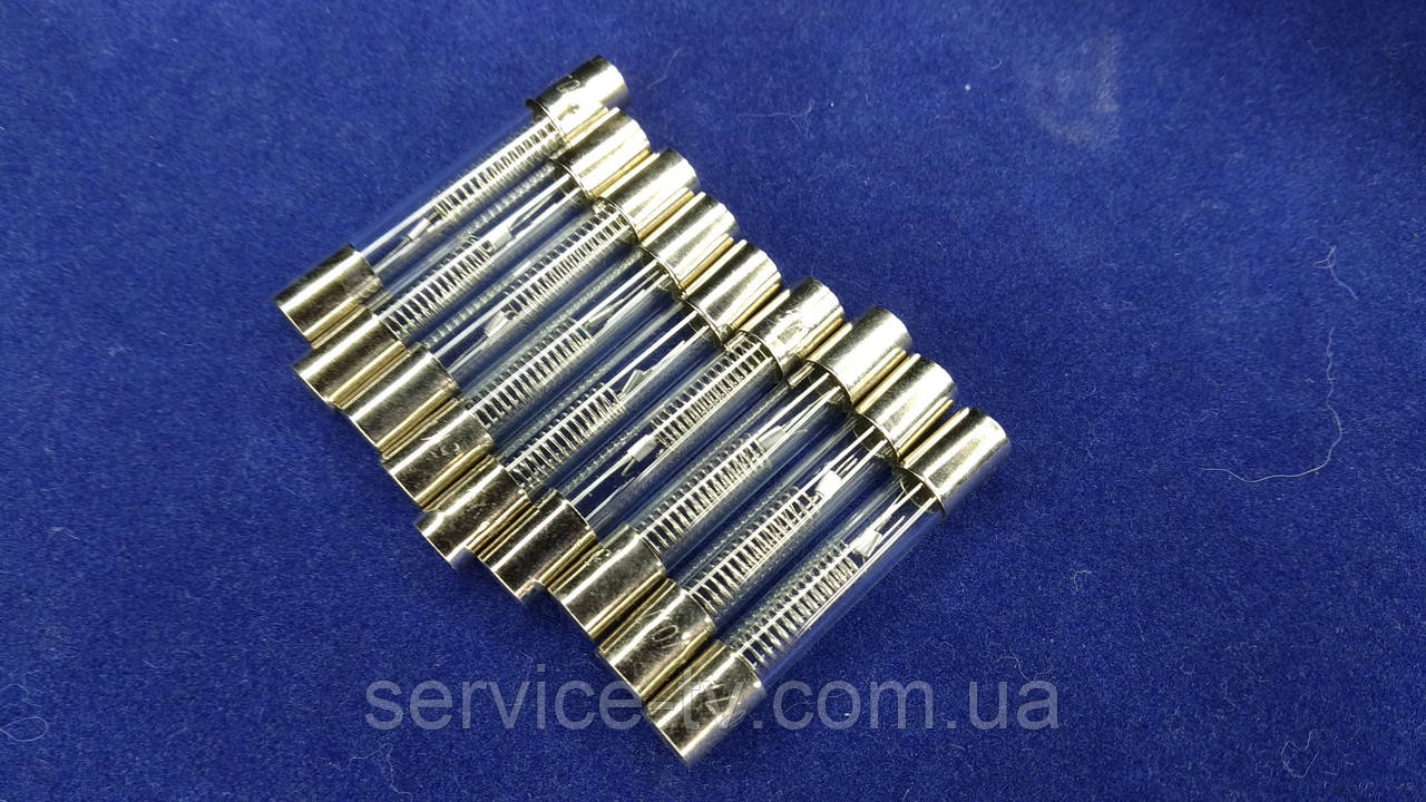 Високовольтний запобіжник 0.7 A 5kV
