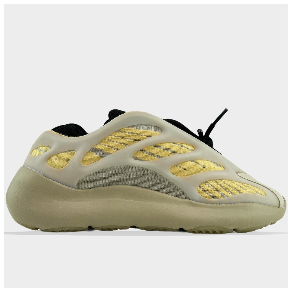 Чоловічі / жіночі кросівки Adidas Yeezy Boost 700 V3 “Azael” Grey Orange, кросівки адідас ізі буст 700 в3, фото 1