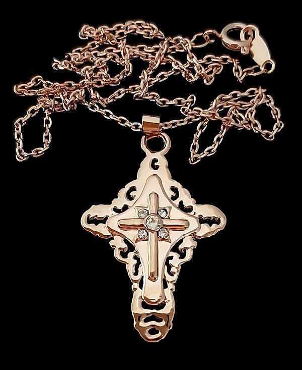 Хрестик на ланцюжку. Булат. Позолота ЧВ. Довжина ланцюжка: 45 см. Довжина хрестика: 3,6 см.