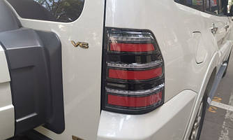 Ліхтарі Mitsubishi Pajero Wagon 4 тюнінг Led оптика (версія 2)