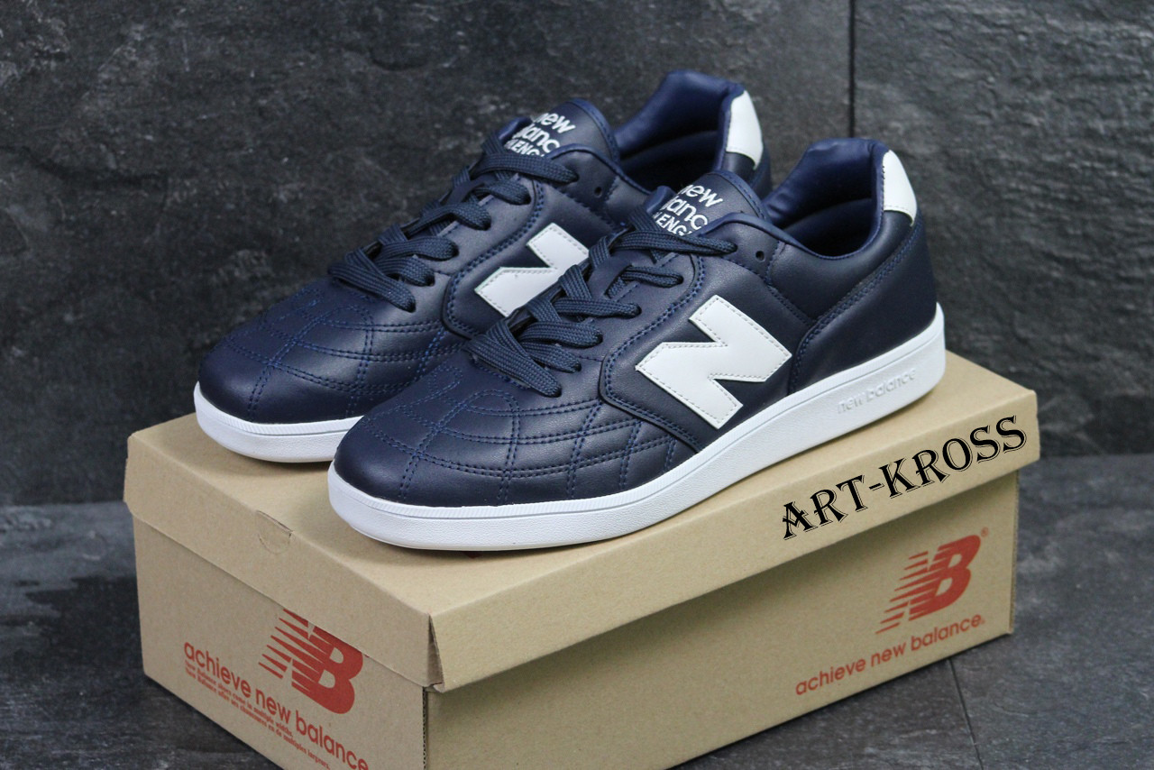 Чоловічі бігові кросівки New Balance шкіряні темно-сині з білим