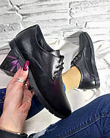Черные женские туфли из натуральной кожи