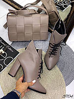 Жіночі демісезонні черевики на підборах