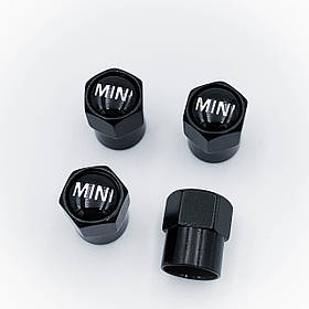 Захисні ковпачки на ніпеля MINI (Міні) Cooper One S R50 R53 R56 R60 F55 F56 4 шт Напис MINI Чорні