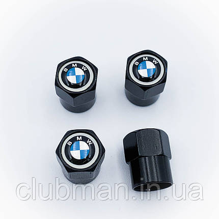 Захисні ковпачки на ніпеля BMW (БМВ) 4 шт Класик Білий ободок Чорні, фото 1