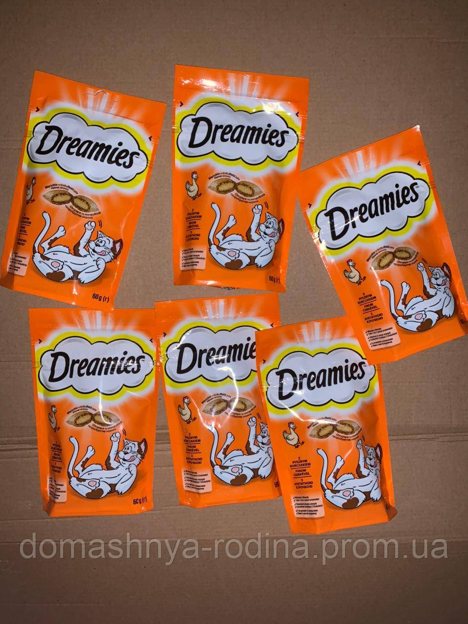 Dreamies ласощі для котят і хрусткі подушечки з начинкою курка, 60 г