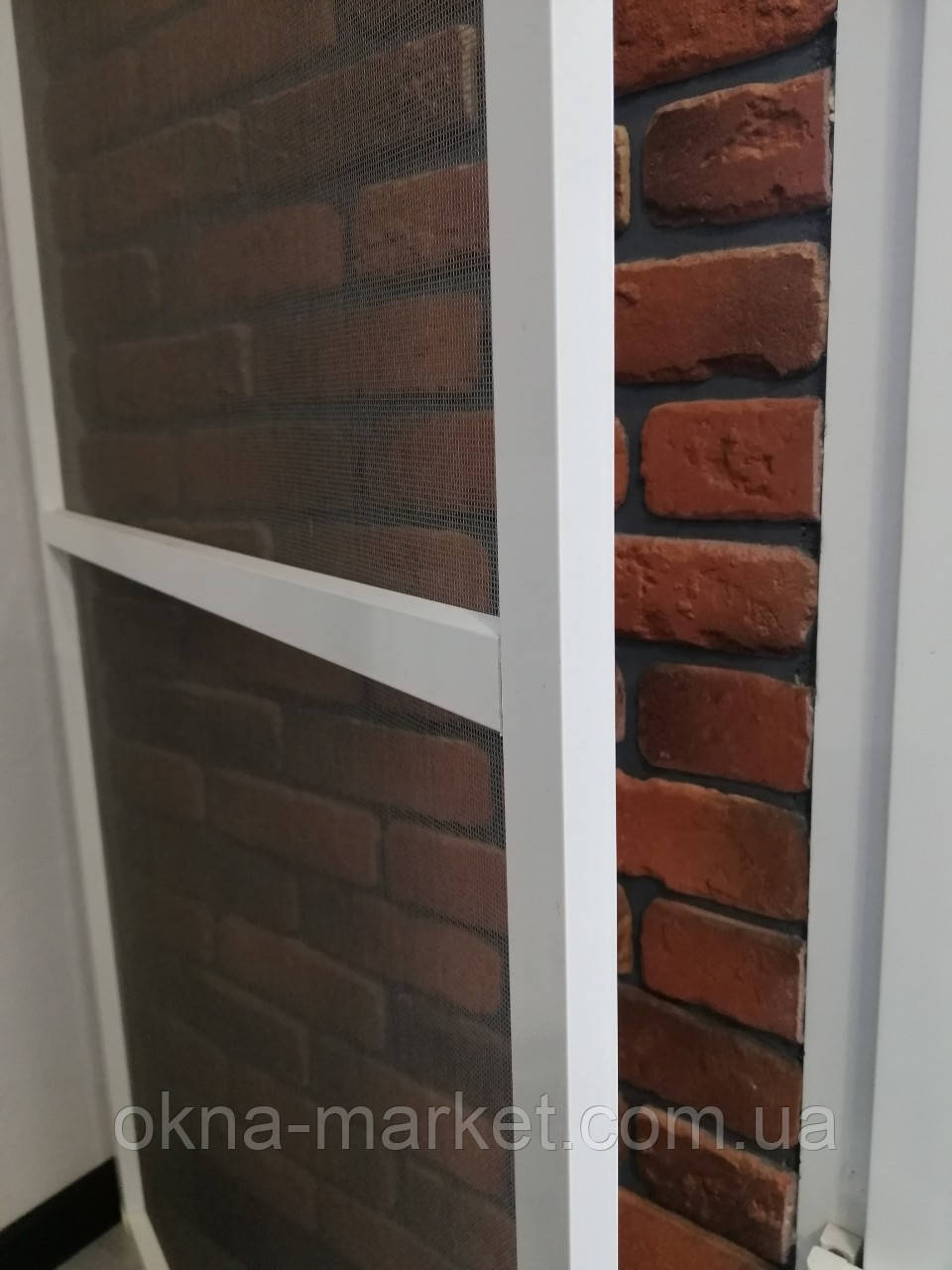 Антимоскітні сітки Sinax із зовнішнім кріпленням