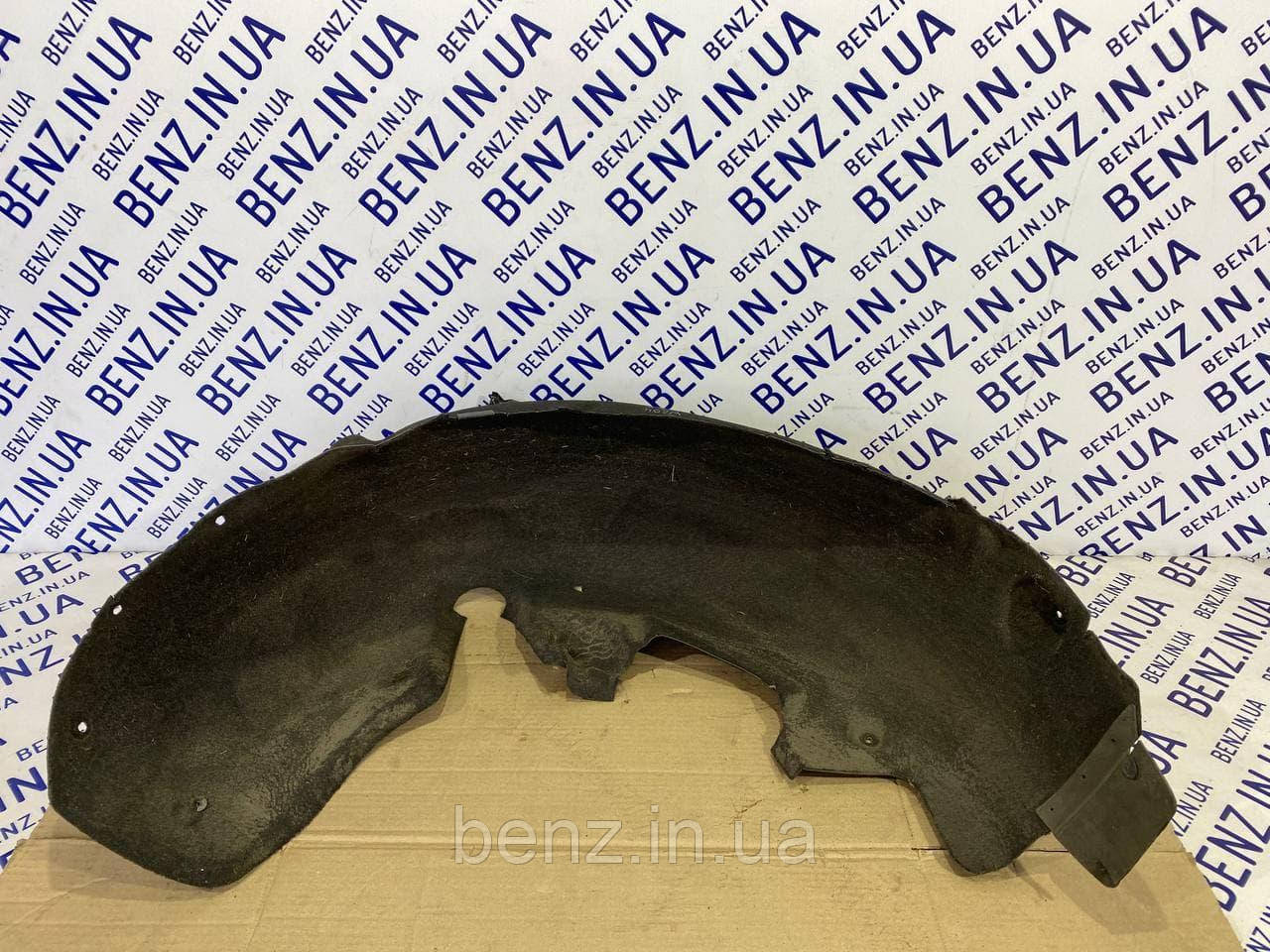 Задній підкрилок справа Mercedes W204, S204 A2046905330