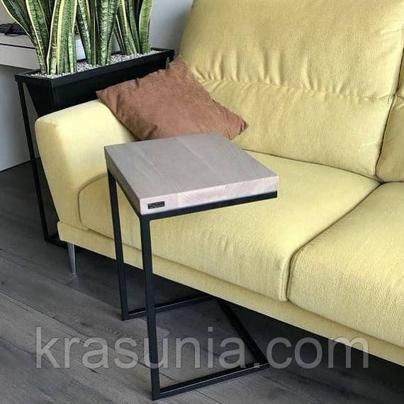 Столик для клієнтів 0074