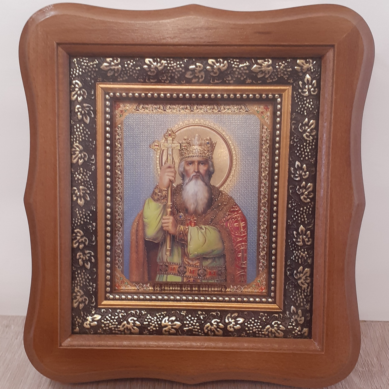 Ікона Володимир святий Рівнопостольний великий князь, лик 10х12 см, у світлому дерев'яному кіоті
