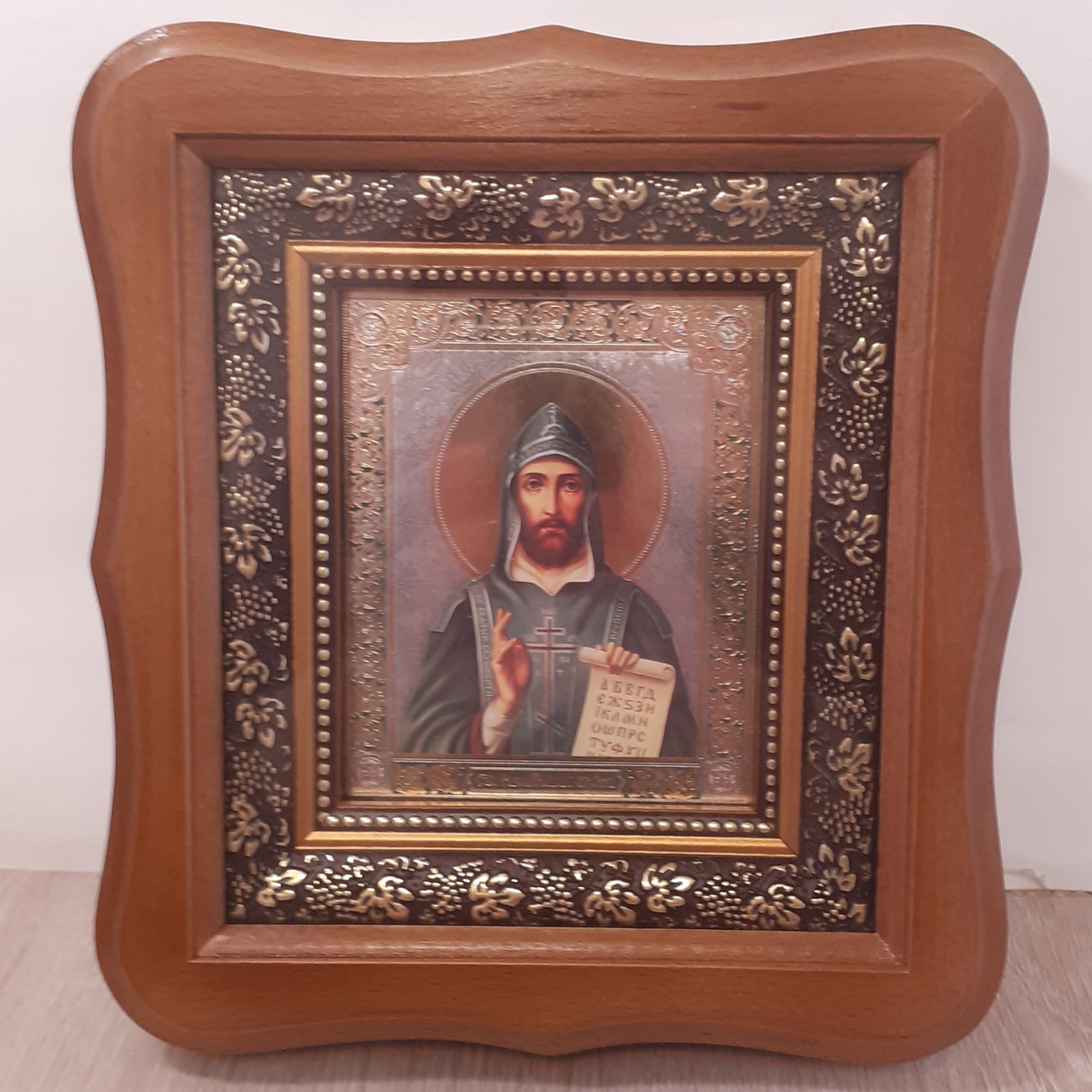 Ікона Кирила святого рівноапостольного, лик 10х12 см, у світлому дерев'яному кіоті