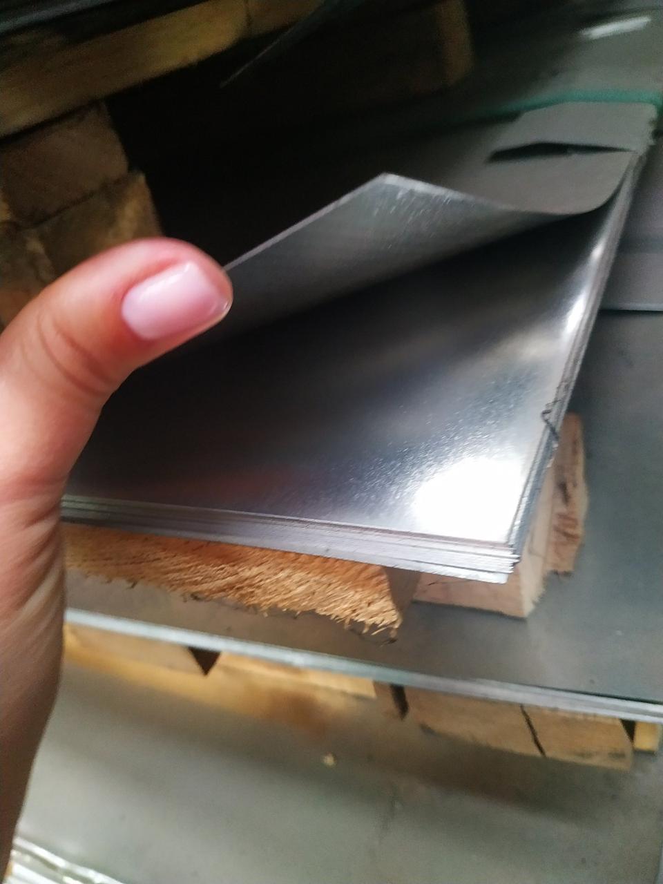 Жерсть біла ЕМК 0.20 х 803 х 1130 мм з покриттям оловом 5.6/2.8 харчова упаковкована