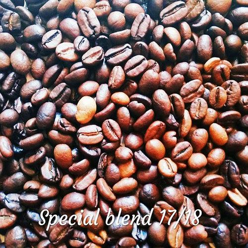 Кава зернова Special blend 17/18 scr, 1 кг