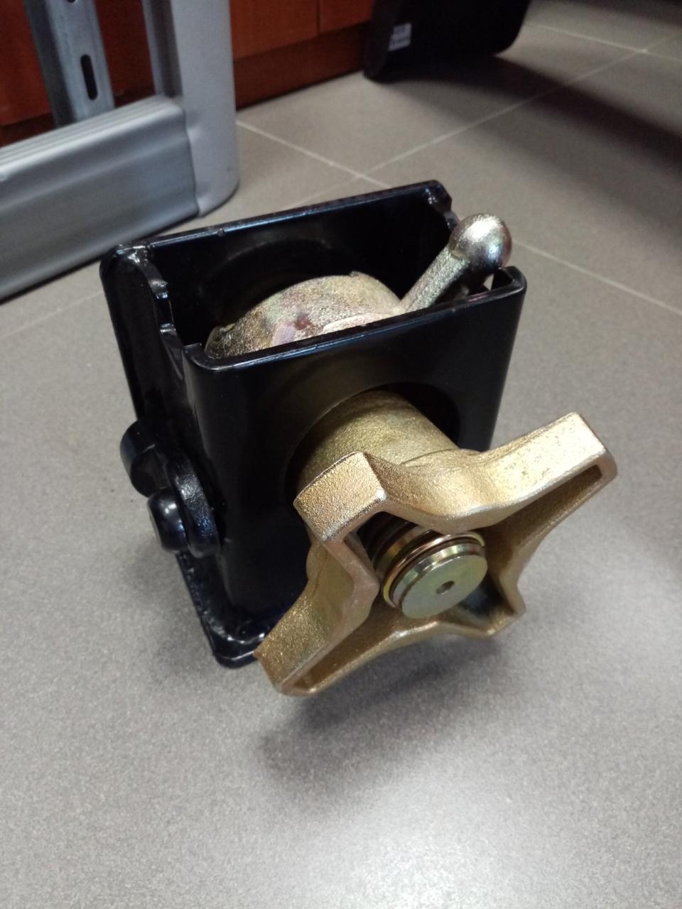 Замок контейнера 50 мм (ТВІСТЛОК): продаж, ціна у Києві. Бампери для ...