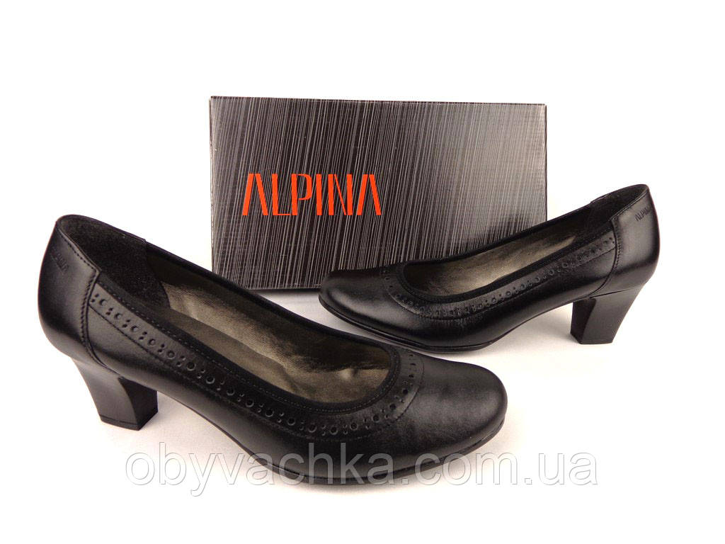 Шкіряні жіночі туфлі на підборах чорного кольору, Alpina, Словенія