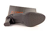 Шкіряні жіночі туфлі на підборах чорного кольору, Alpina, Словенія, фото 7