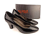 Шкіряні класичні туфлі чорного кольору, Alpina, Словенія, фото 2