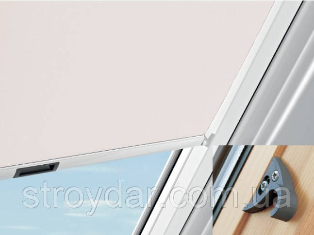 Солнцезащитные шторки для мансардных окон Roto 740х1180 мм версия ...