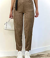 Вельветовые бежевые женские брюки с поясом
