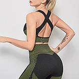 Спортивний жіночий костюм для фітнесу. Фітнес-костюм-трійка — лосини, топ, рашгард, розмір S (хакі), фото 10
