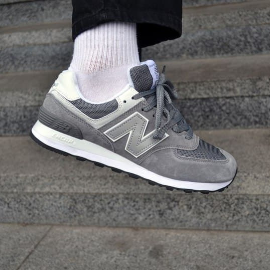 red new balance 247