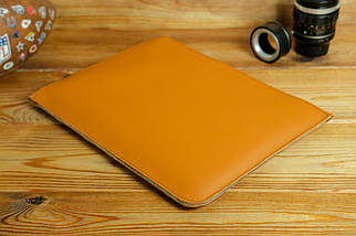 Шкіряний чохол для MacBook на блискавці з повстю Дизайн №41, натуральна шкіра Grand, колір Бурштин, фото 2