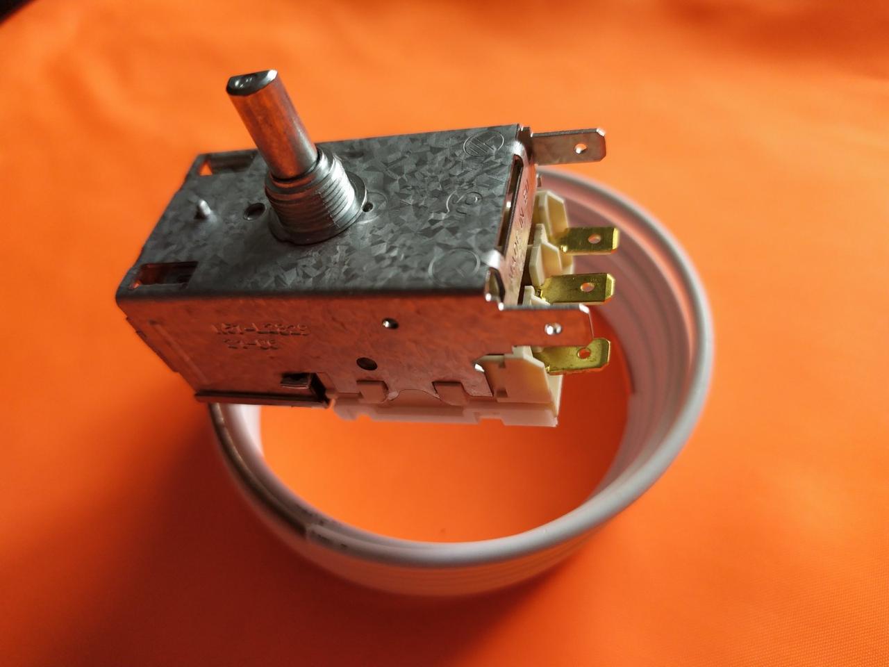 Термостат Indesit K57-L2829-000 C00851095