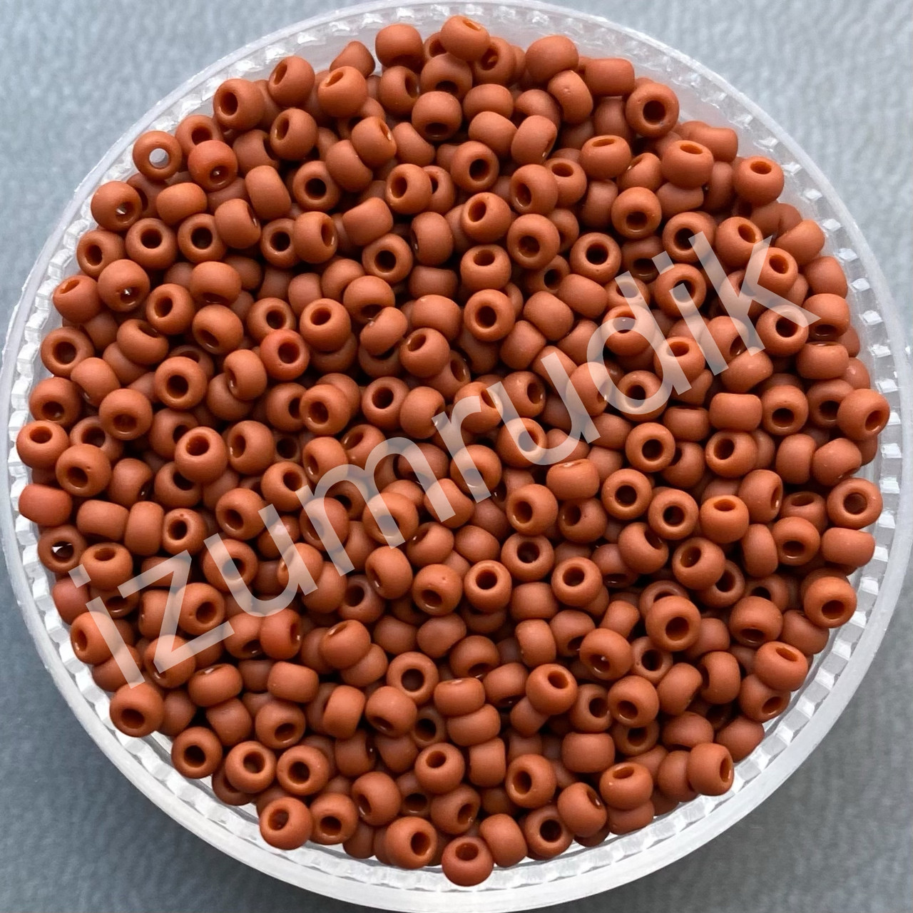 Бісер круглий TOHO TR-11-46LF