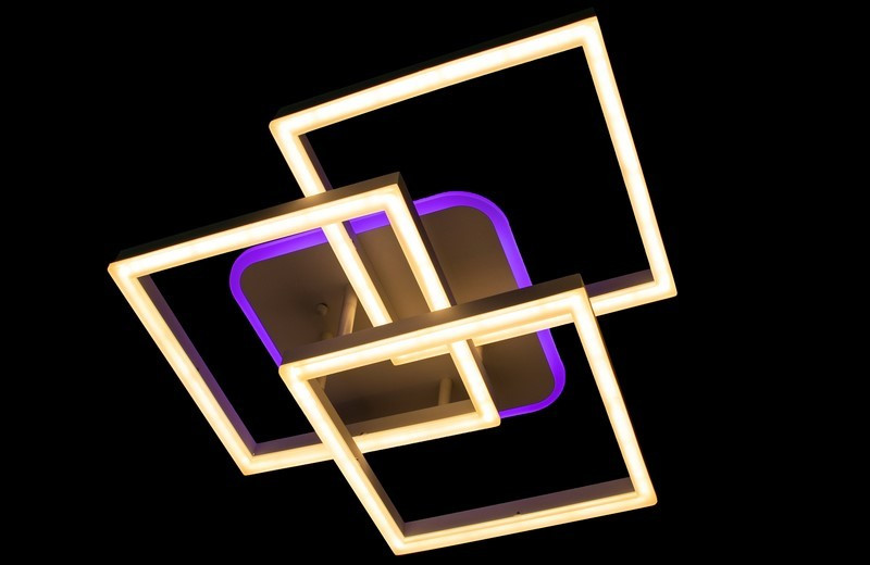 Сучасна LED люстра з підсвіткою 11058-3WH LED 3color dimmer, фото 1