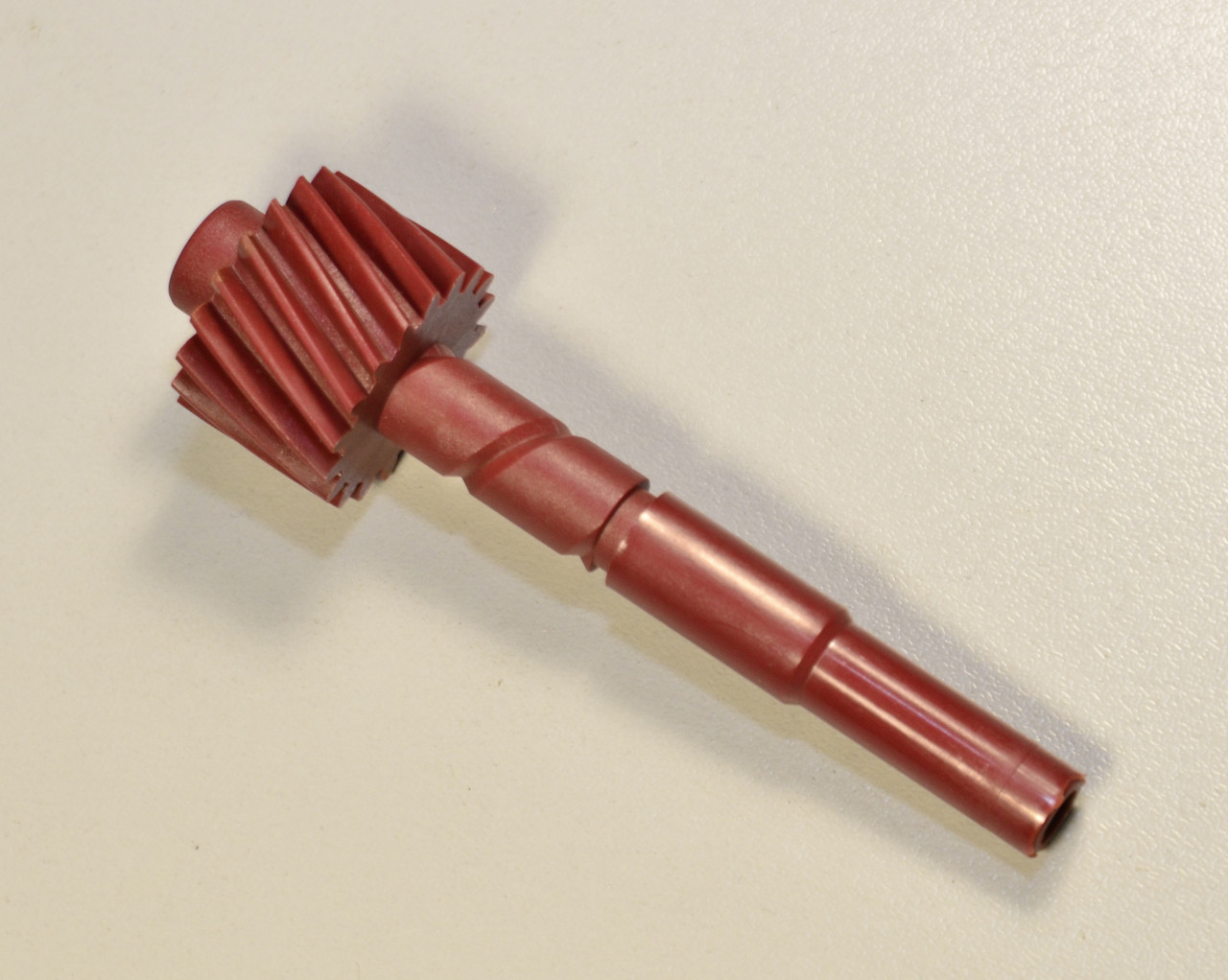 Вісь приводу датчика спідометра в КПП на Renault Master III 2010-> FWD — Renault (Франція) - 8200043849, фото 1